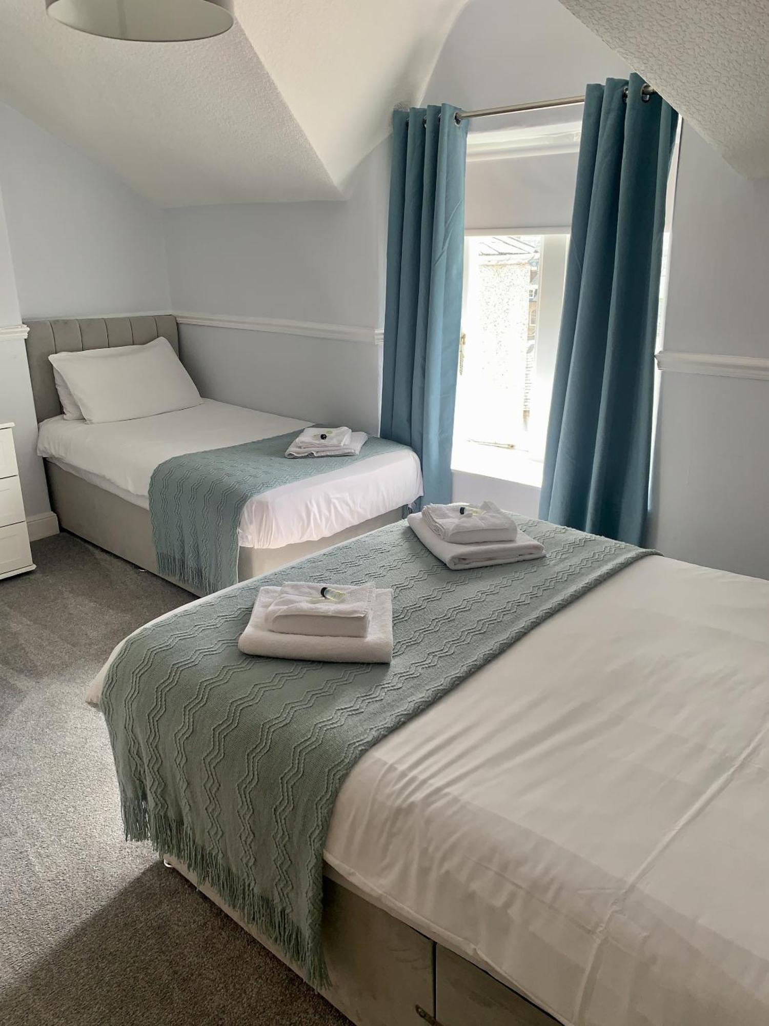 Bed & Breakfast Seaclyffe Ltd 2*